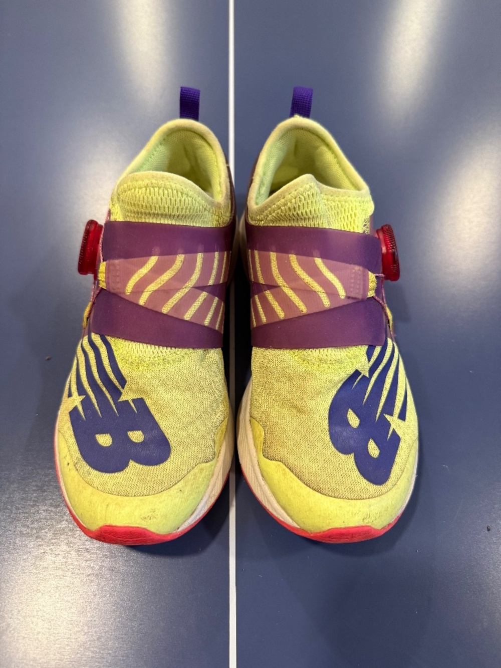 Size 2 New Balance Unisex-child Boa Kids Only V1 Running Shoe